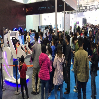 vr體驗館加盟得多少錢?vr游戲設(shè)備怎么樣？